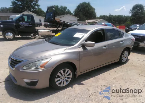 2014 Nissan Altima 2.5 S from USA, damaged, VIN 1N4AL3AP4EC131503